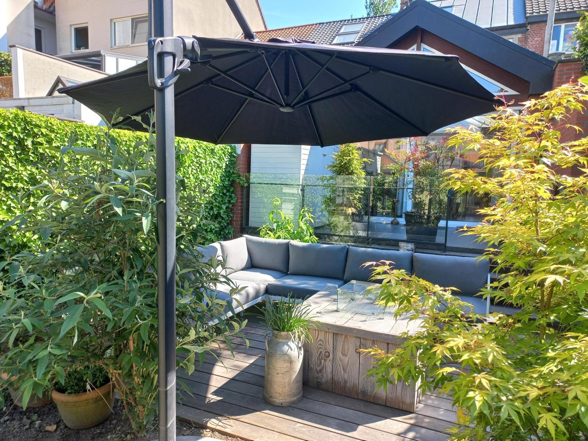 On-Ge-WoonAd Hasselt  Villa Exterior foto
